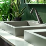 Counter top bathroom faucet