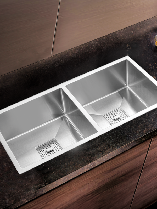 Stainless Steel Kitchen Sink(E02-704)